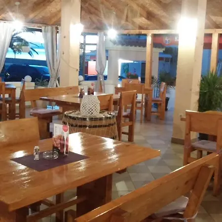 Guest house And Sara *
